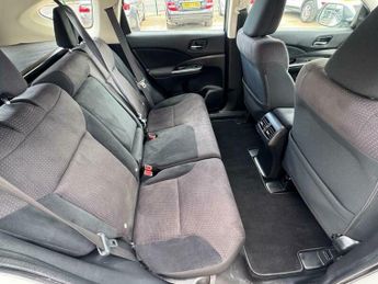 Honda CR-V 2.2 i-DTEC SE SUV 5dr Diesel Auto 4WD Euro 5 (150 ps)