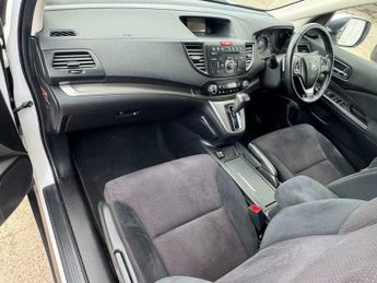 Honda CR-V 2.2 i-DTEC SE SUV 5dr Diesel Auto 4WD Euro 5 (150 ps)