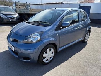 Toyota AYGO VVT-I PLUS MM AUTOMATIC