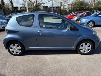 Toyota AYGO VVT-I PLUS MM AUTOMATIC