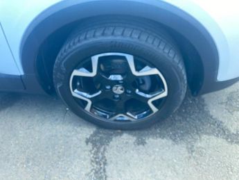 Vauxhall CROSSLAND 1.2 Turbo Elite Nav SUV 5dr Petrol Auto Euro 6 (s/s) (130 ps)