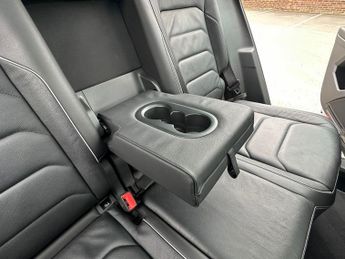 Volkswagen Tiguan 2.0 TDI R-Line Tech 190 DSG 4Motion Euro 6 5dr Auto, FULL LEATHE