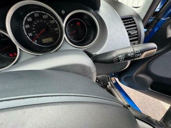 Honda Jazz 1.4 i-DSI SE Sport CVT-7 5dr