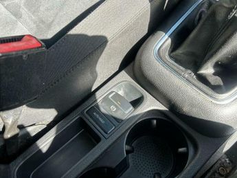 Volkswagen Tiguan 2.0 TDI BlueMotion Tech SE 2WD Euro 5 (s/s) 5dr