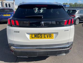 Peugeot 3008 1.2 PURETECH S/S GT LINE PREMIUM