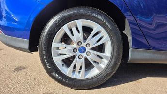 Ford Focus TITANIUM NAVIGATOR