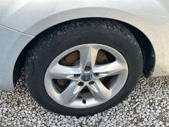 Ford Focus 1.6 Zetec Hatchback 5dr Petrol Manual (161 g/km, 99 bhp)