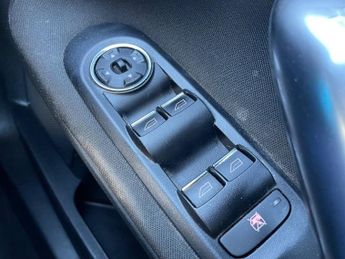 Ford Mondeo 1.8 ZETEC TDCI 125