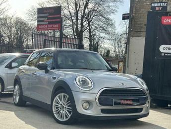 MINI Hatch 1.5 Cooper D Euro 6 (s/s) 5dr