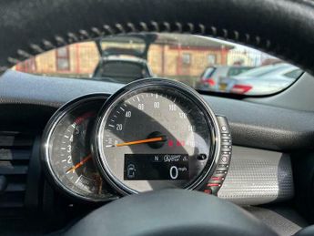 MINI Hatch 1.5 Cooper D Euro 6 (s/s) 5dr