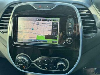 Renault Captur 1.2 TCe ENERGY Iconic Nav Auto Euro 6 (s/s) 5dr