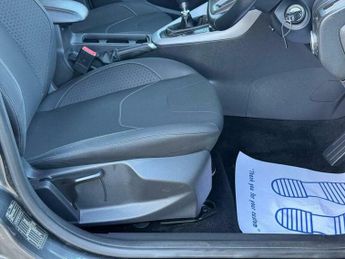Ford Focus 1.0T EcoBoost Zetec Euro 6 (s/s) 5dr
