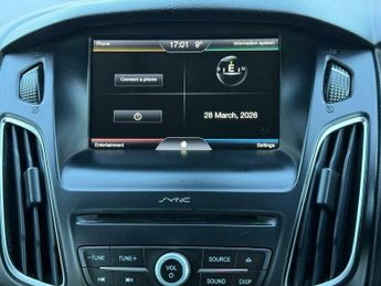 Ford Focus 1.0T EcoBoost Zetec Euro 6 (s/s) 5dr