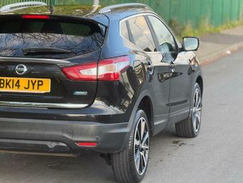 Nissan Qashqai 1.6 dCi Tekna XTRON 2WD Euro 5 (s/s) 5dr