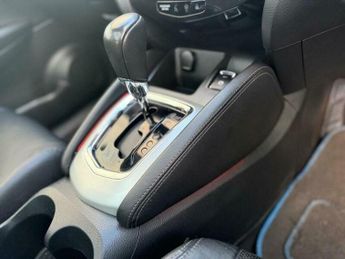 Nissan Qashqai 1.6 dCi Tekna XTRON 2WD Euro 5 (s/s) 5dr