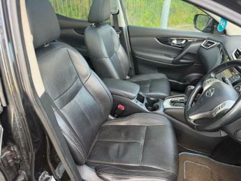 Nissan Qashqai 1.6 dCi Tekna XTRON 2WD Euro 5 (s/s) 5dr