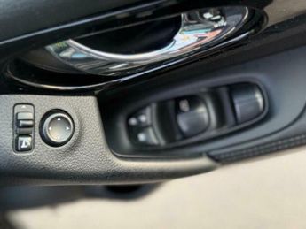 Nissan Qashqai 1.6 dCi Tekna XTRON 2WD Euro 5 (s/s) 5dr