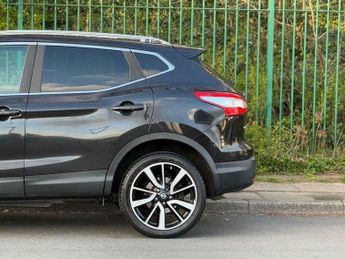 Nissan Qashqai 1.6 dCi Tekna XTRON 2WD Euro 5 (s/s) 5dr