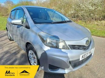 Toyota Yaris 1.0 VVT-i T2 Euro 5 5dr ULEZ