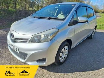 Toyota Yaris 1.0 VVT-i T2 Euro 5 5dr ULEZ