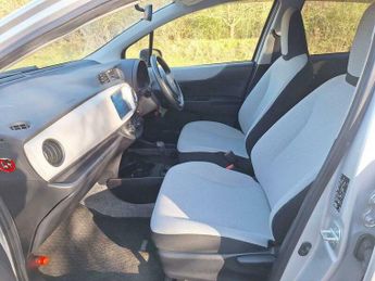 Toyota Yaris 1.0 VVT-i T2 Euro 5 5dr ULEZ