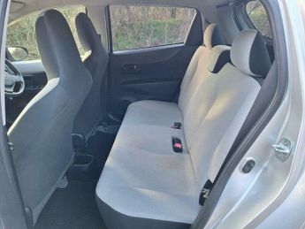 Toyota Yaris 1.0 VVT-i T2 Euro 5 5dr ULEZ