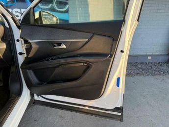 Peugeot 3008 1.2 PureTech Allure EAT Euro 6 (s/s) 5dr