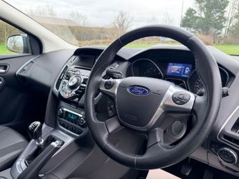 Ford Focus 1.6 TDCi Titanium X Hatchback 5dr Diesel Manual Euro 5 (s/s) (11