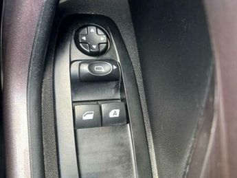 Peugeot 2008 1.2 VTi Active Euro 5 5dr