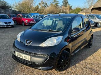 Peugeot 107 1.0 12V Urban Hatchback 3dr Petrol 2 Tronic Euro 4 (68 ps)