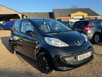 Peugeot 107 1.0 12V Urban Hatchback 3dr Petrol 2 Tronic Euro 4 (68 ps)
