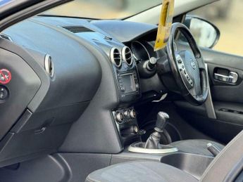 Nissan Qashqai 1.5 dCi n-tec 2WD Euro 4 5dr