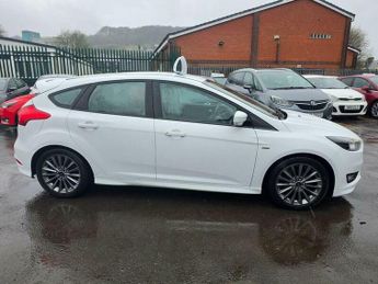 Ford Focus 1.0T EcoBoost ST-Line Auto Euro 6 (s/s) 5dr