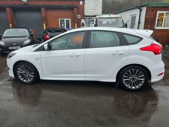 Ford Focus 1.0T EcoBoost ST-Line Auto Euro 6 (s/s) 5dr