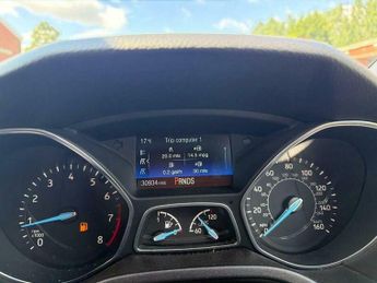 Ford Focus 1.0T EcoBoost ST-Line Auto Euro 6 (s/s) 5dr