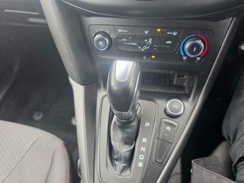 Ford Focus 1.0T EcoBoost ST-Line Auto Euro 6 (s/s) 5dr