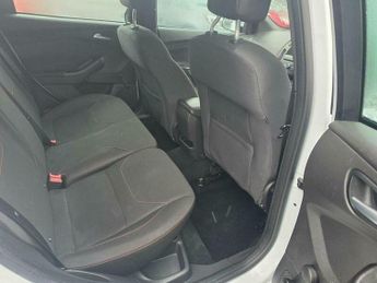 Ford Focus 1.0T EcoBoost ST-Line Auto Euro 6 (s/s) 5dr