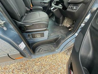 Mercedes-Benz Sprinter 2.0 315 CDI Premium Panel Van 5dr Diesel G-Tronic FWD L2 H2 Euro