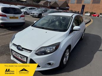 Ford Focus 1.6 Zetec Powershift Euro 5 5dr