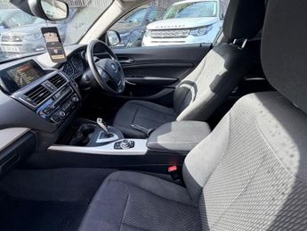 BMW 1 SERIES 118d SE