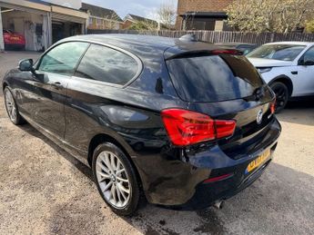 BMW 1 SERIES 118d SE