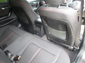 BMW 1 SERIES 118i SPORT