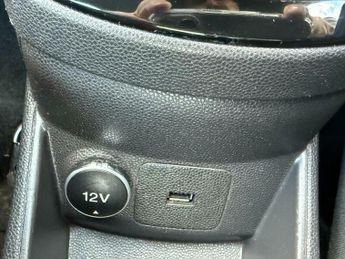 Ford Fiesta 1.0T EcoBoost Zetec Euro 6 (s/s) 5dr