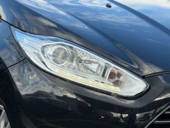 Ford Fiesta 1.0T EcoBoost Zetec Euro 6 (s/s) 5dr