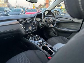 MG MG5 61.1kWh Excite Long Range Auto 5dr
