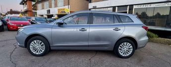 MG MG5 61.1kWh Excite Long Range Auto 5dr