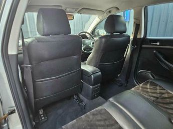 Toyota Avensis 2.2 D-4D T180 5dr