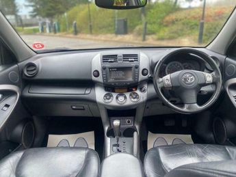 Toyota RAV4 2.0 XT5 4WD 5dr
