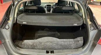 Vauxhall Astra 1.6 16v SRi Euro 5 5dr