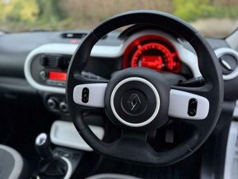 Renault Twingo 1.0 SCe Play Euro 6 5dr